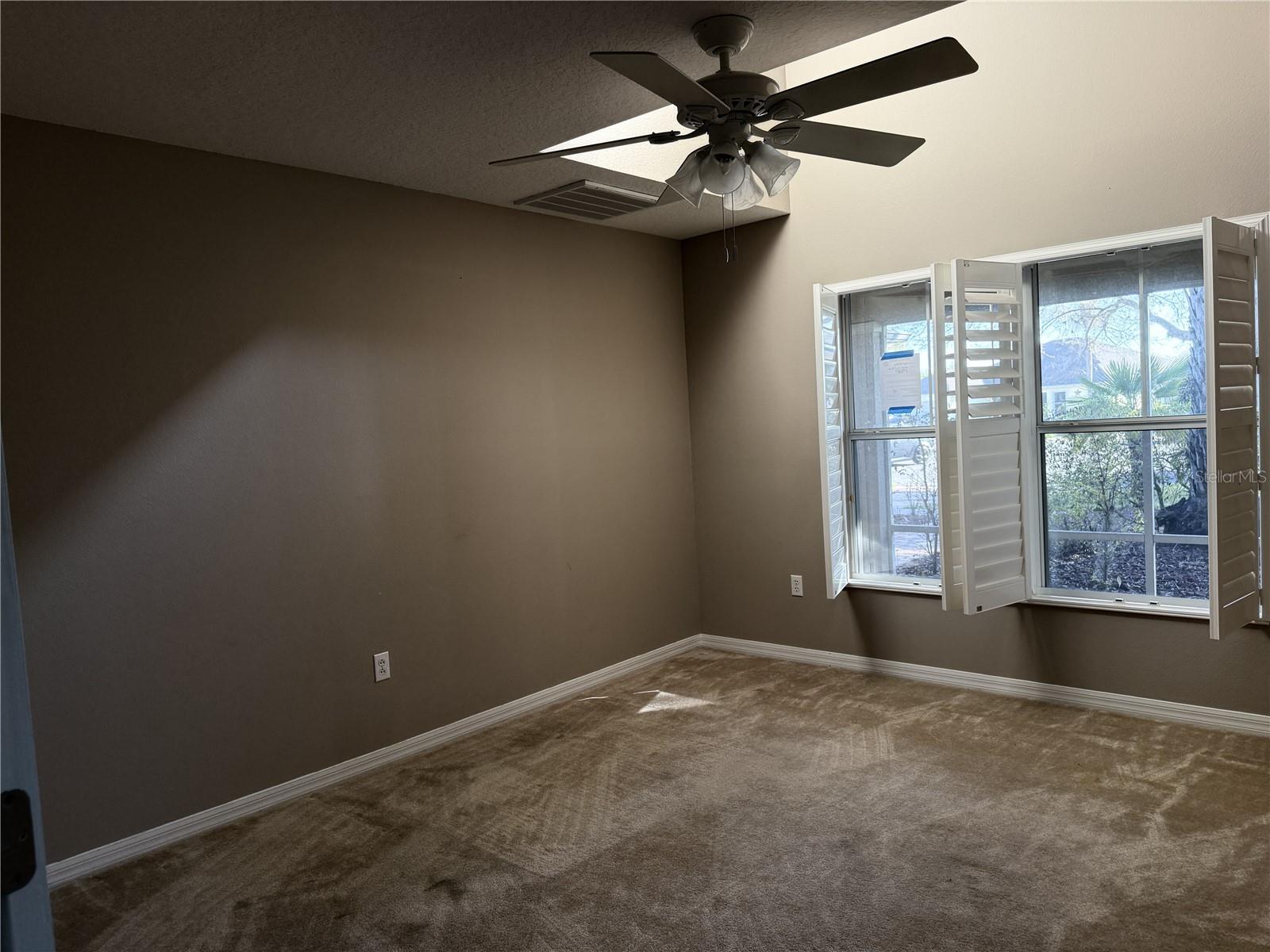 LEESBURG ARLINGTON RIDGE PH 1-A - Residential