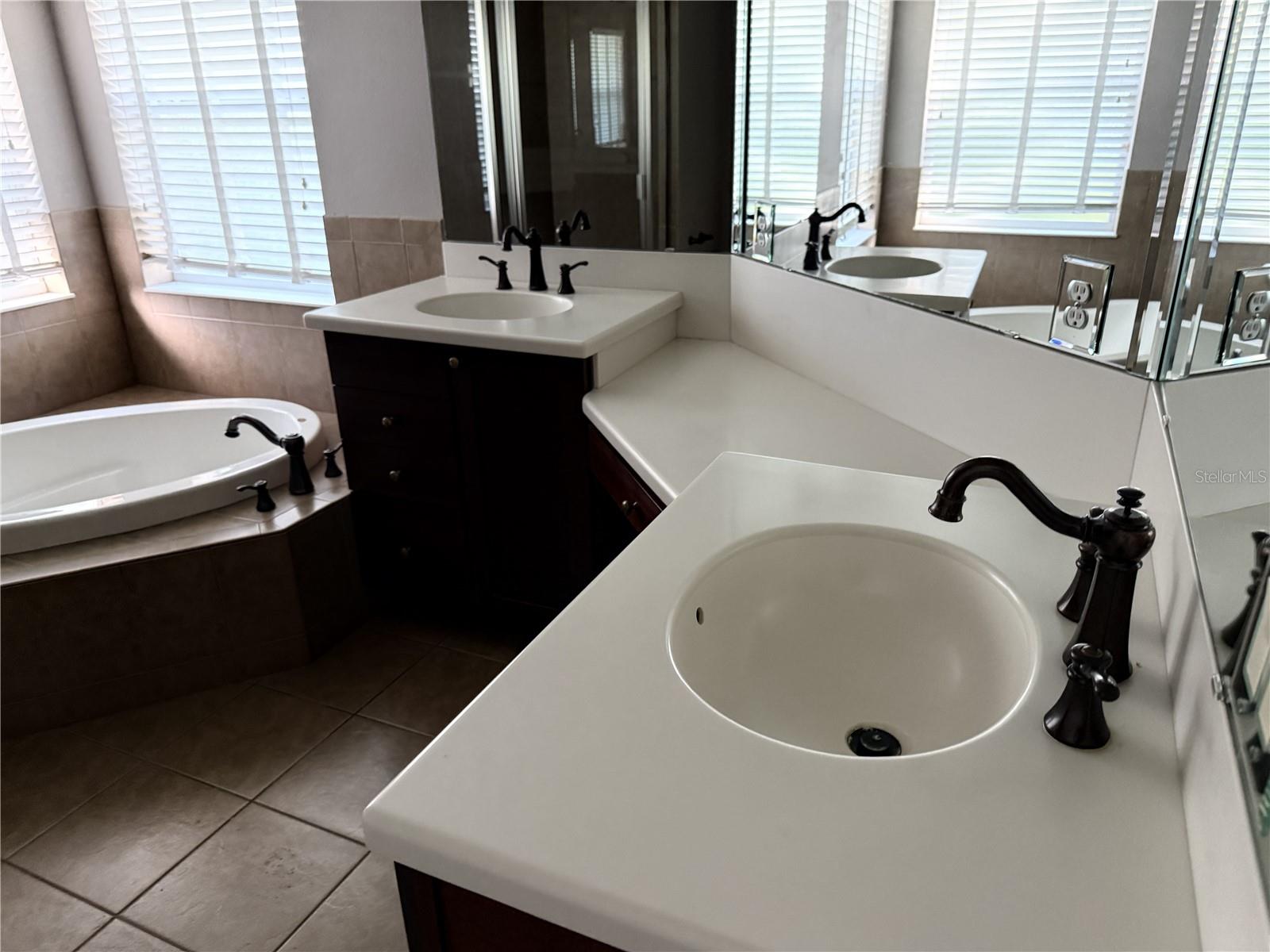 LEESBURG ARLINGTON RIDGE PH 1-A - Residential