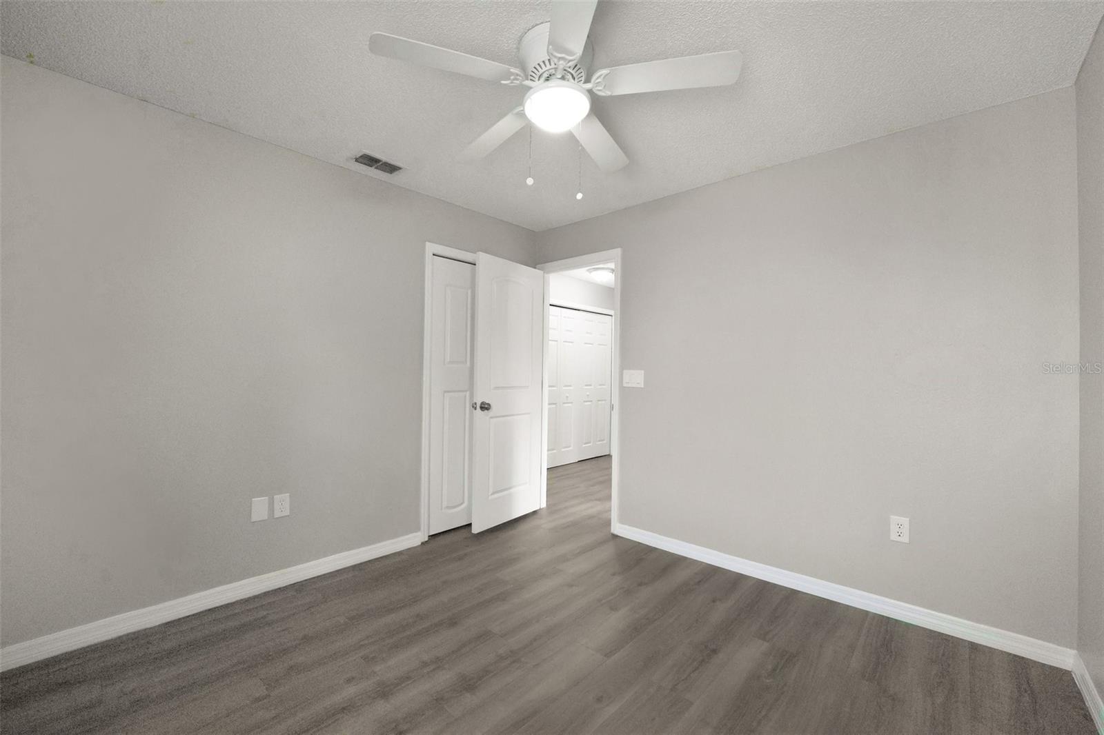 QUEENS COVE PH 02 - Residential