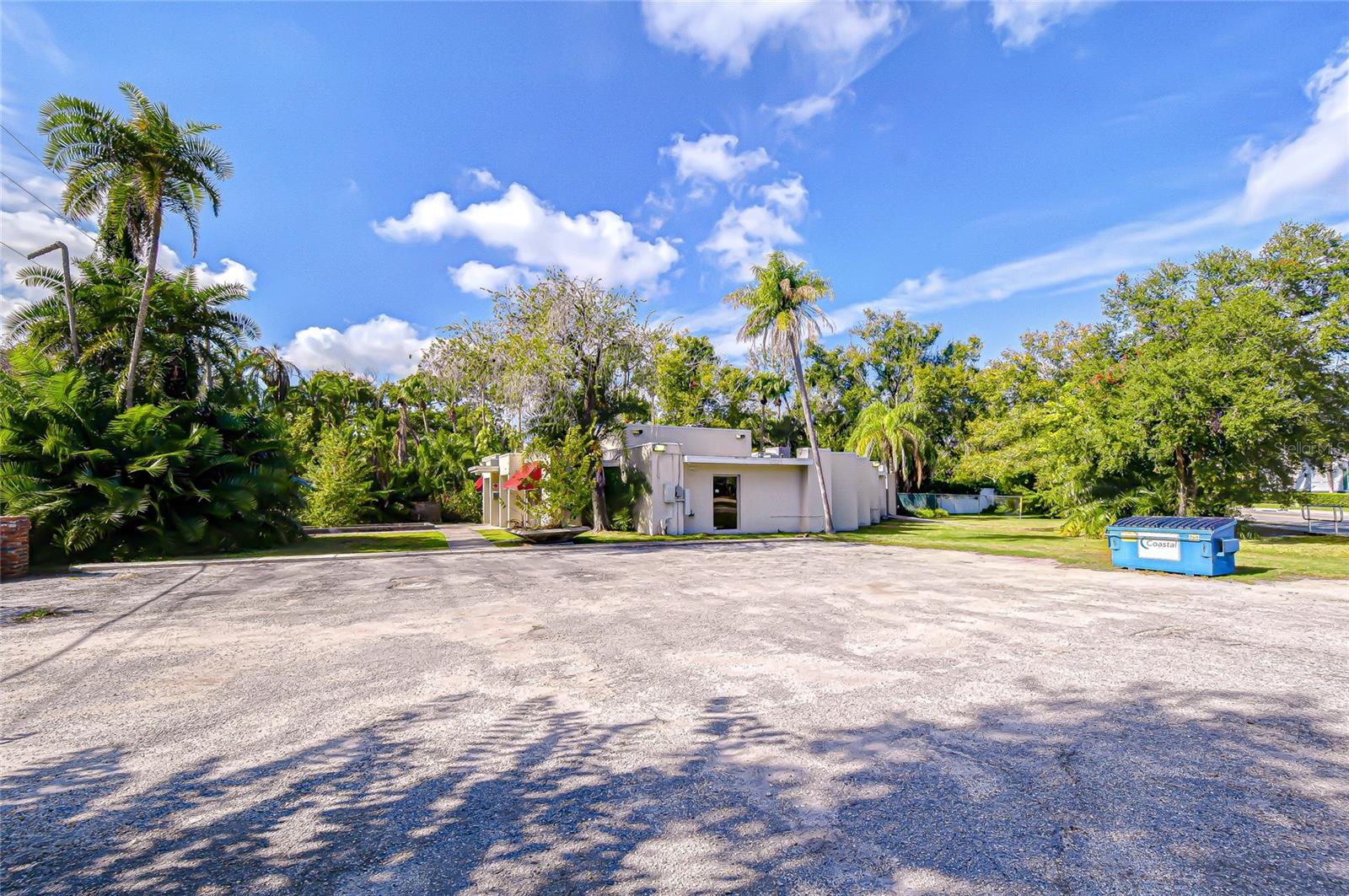 ACREAGE - Commercial Sale