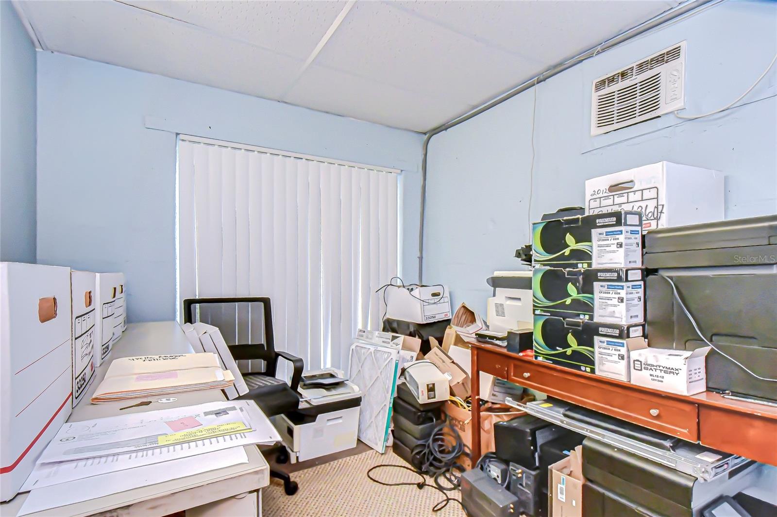 ACREAGE - Commercial Sale