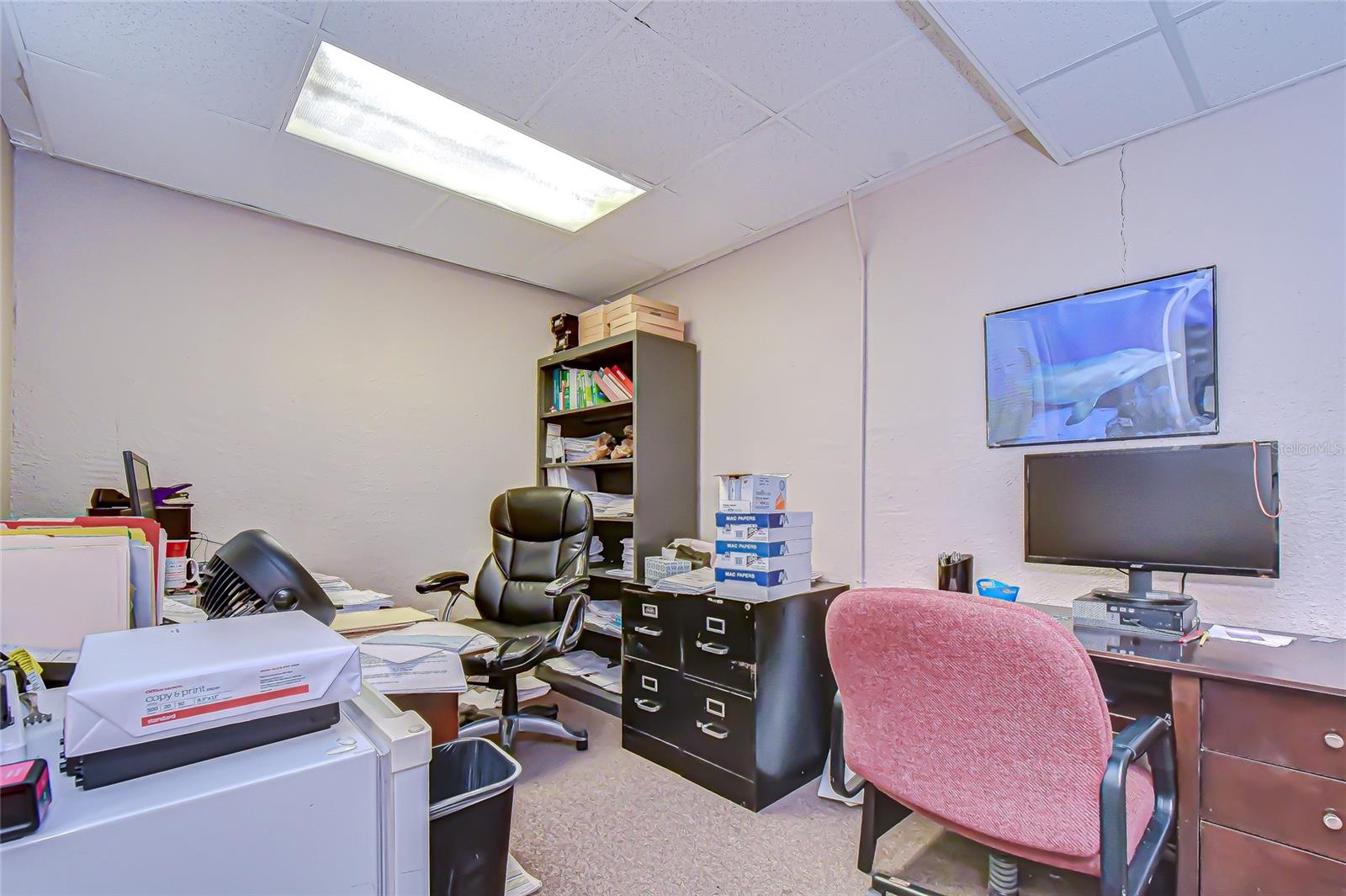 ACREAGE - Commercial Sale