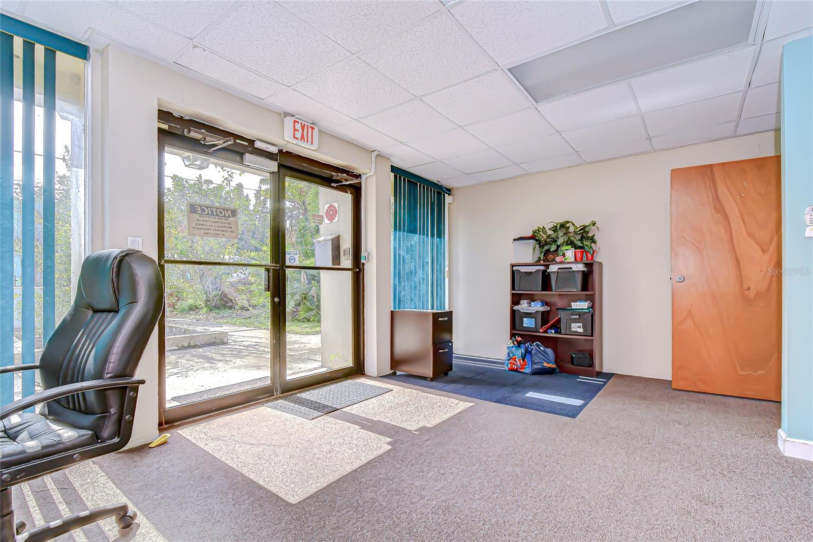 ACREAGE - Commercial Sale