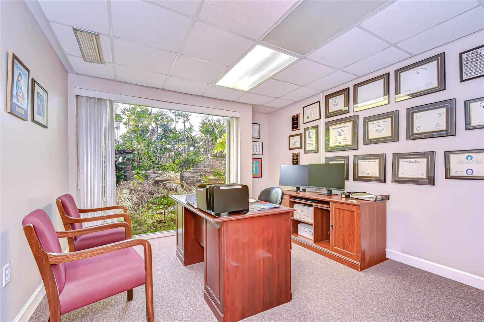 ACREAGE - Commercial Sale