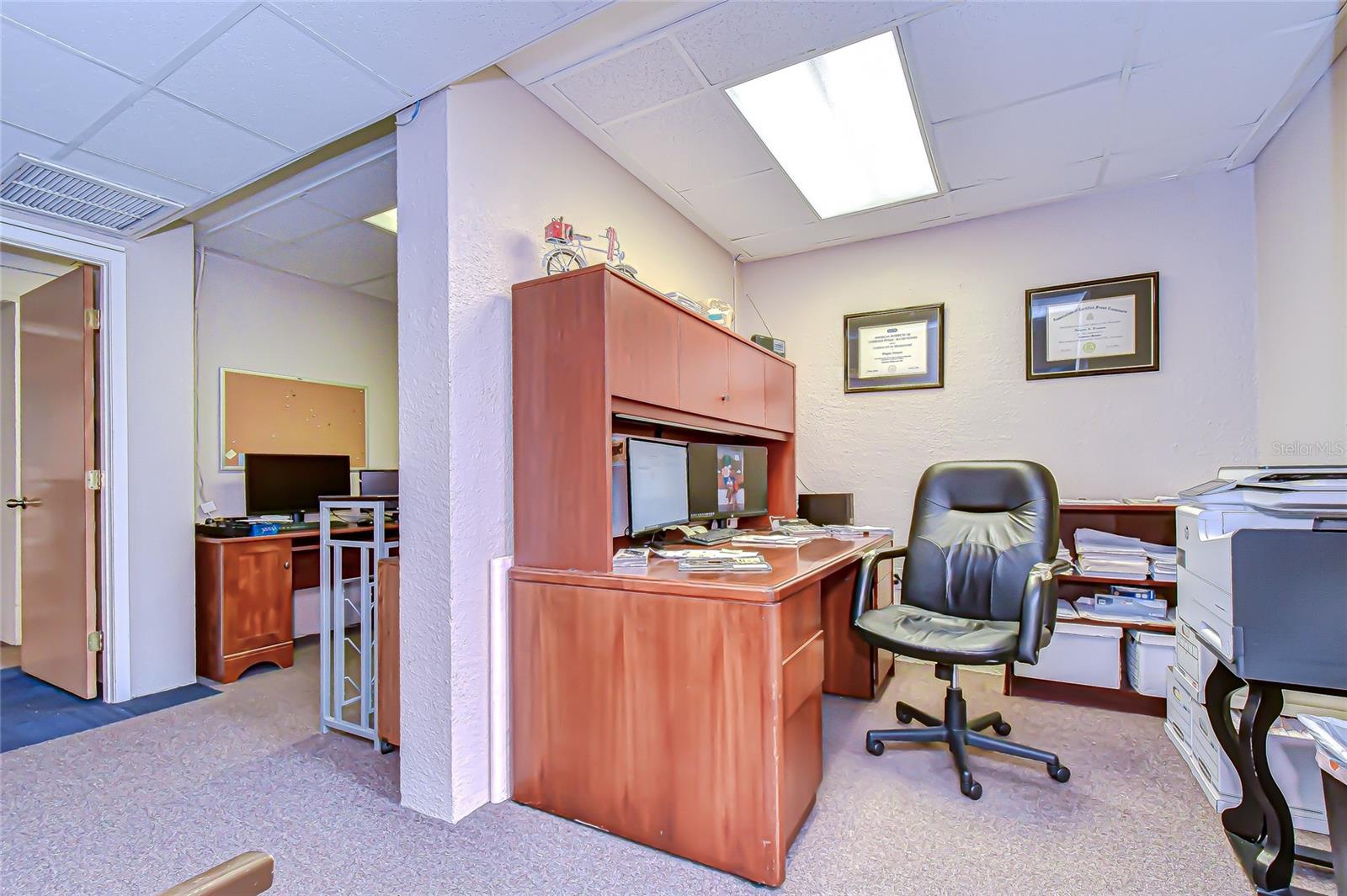 ACREAGE - Commercial Sale