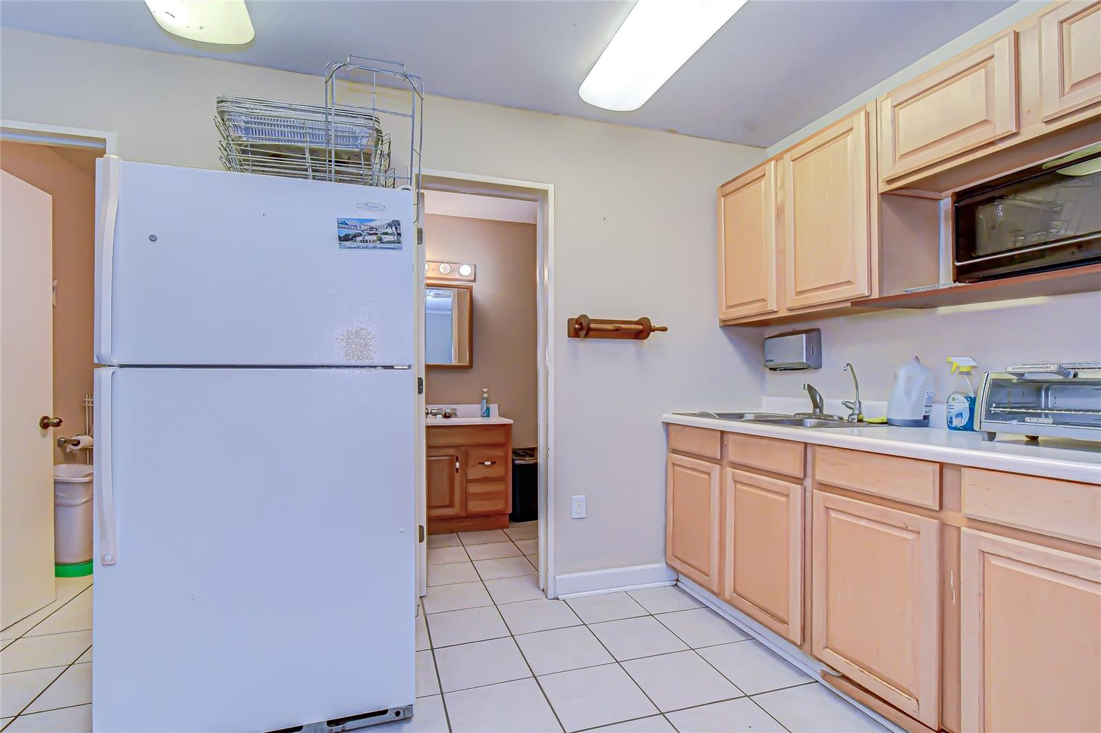 ACREAGE - Commercial Sale