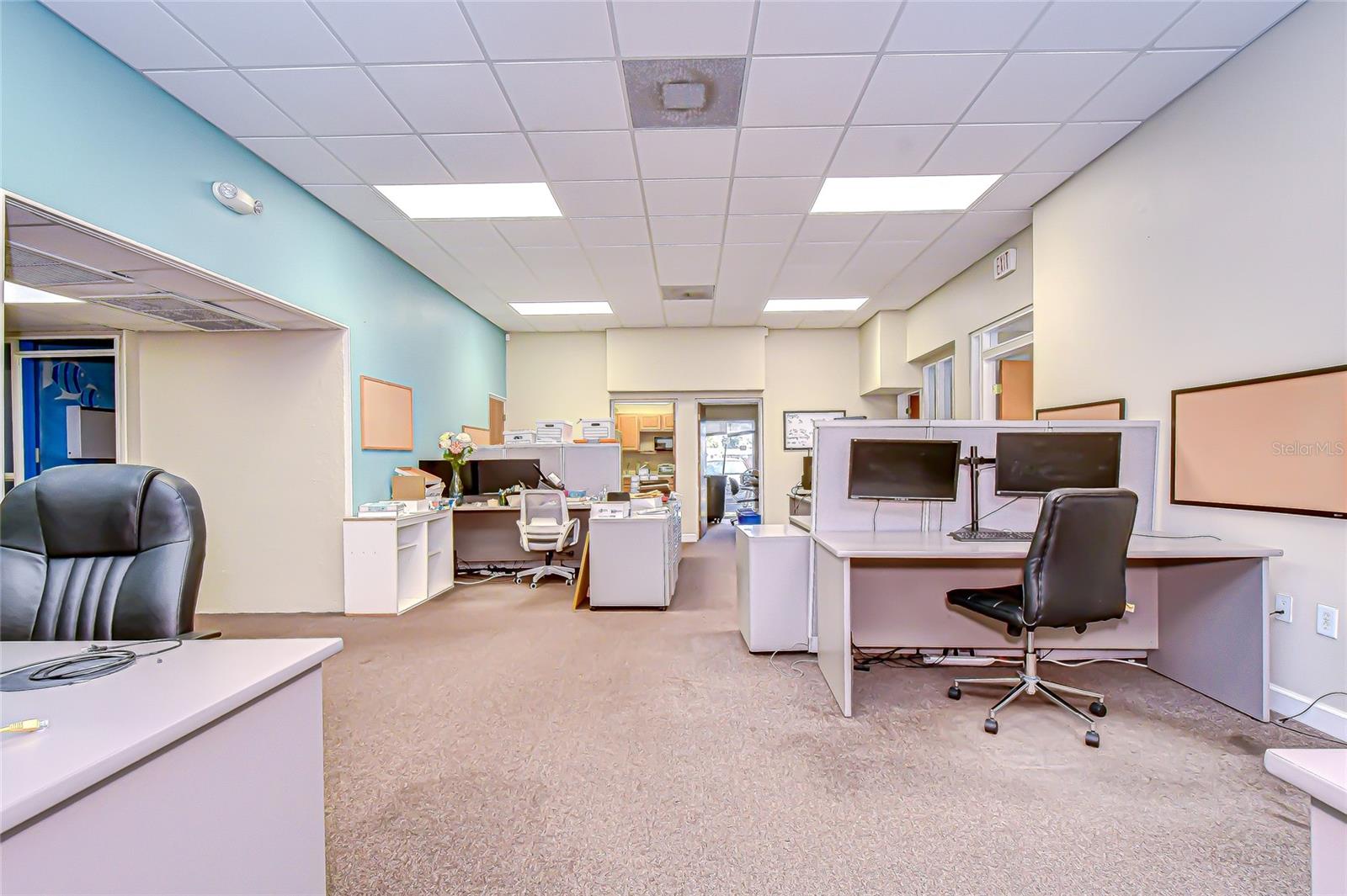 ACREAGE - Commercial Sale