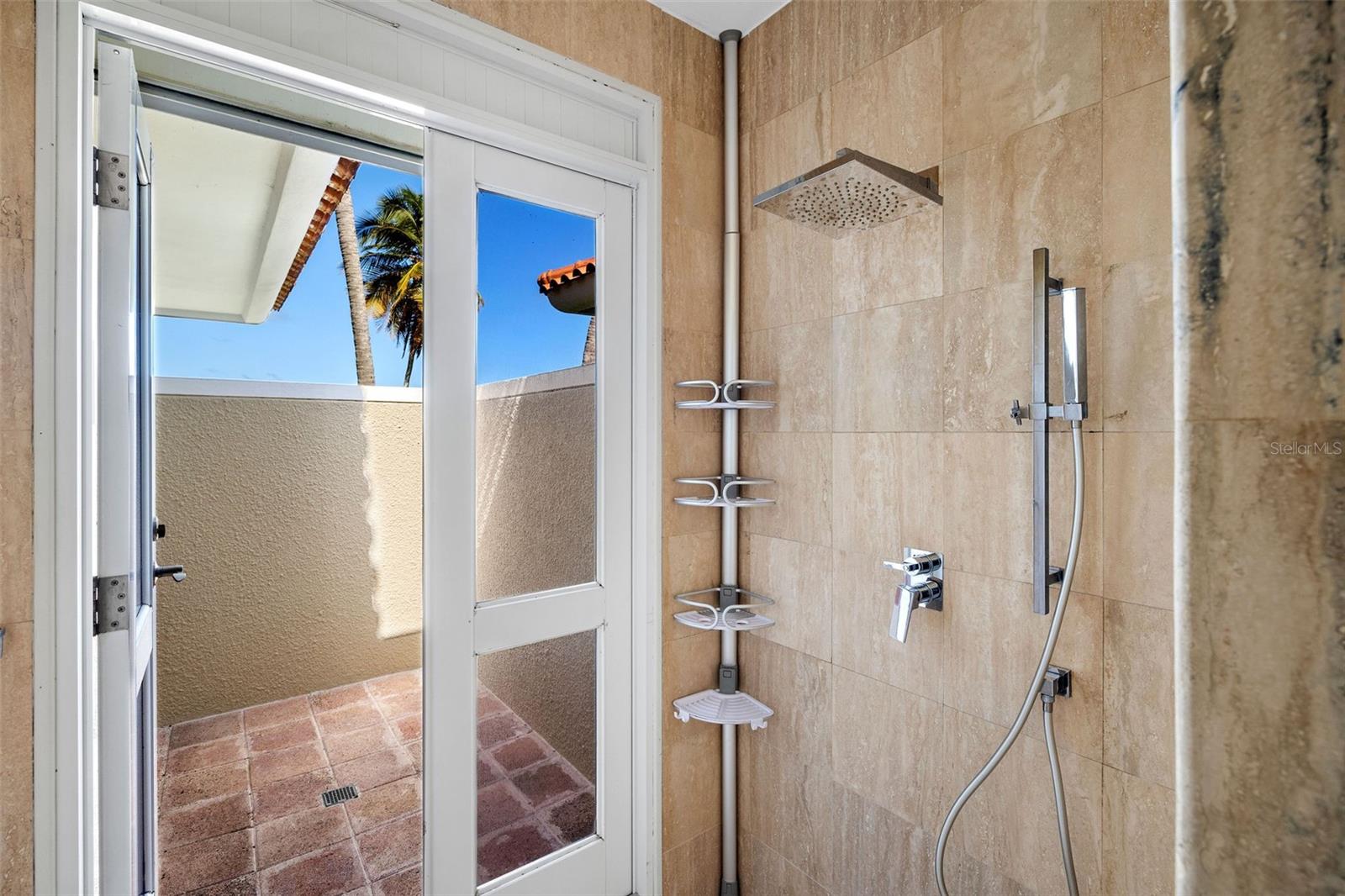 THE GREENS VILLAS AT DORADO BEACH - Residential