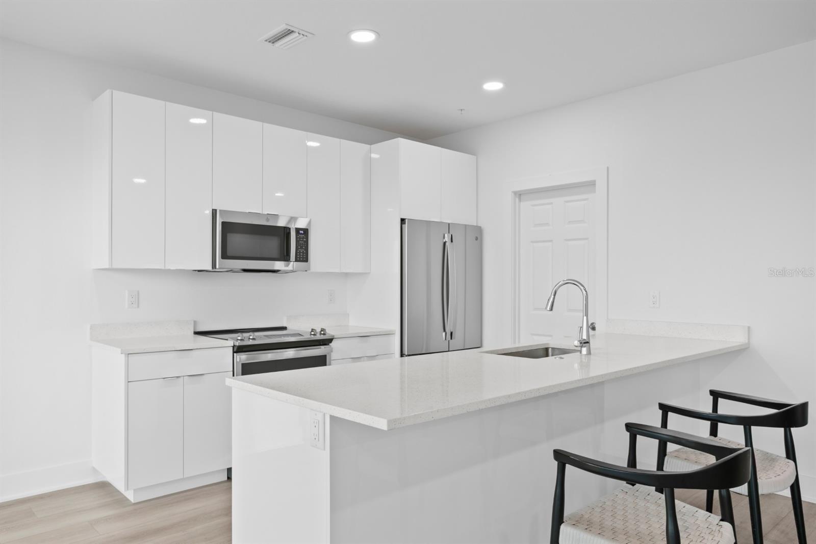 THE RESIDENCES AT TOWN CENTER - Residential