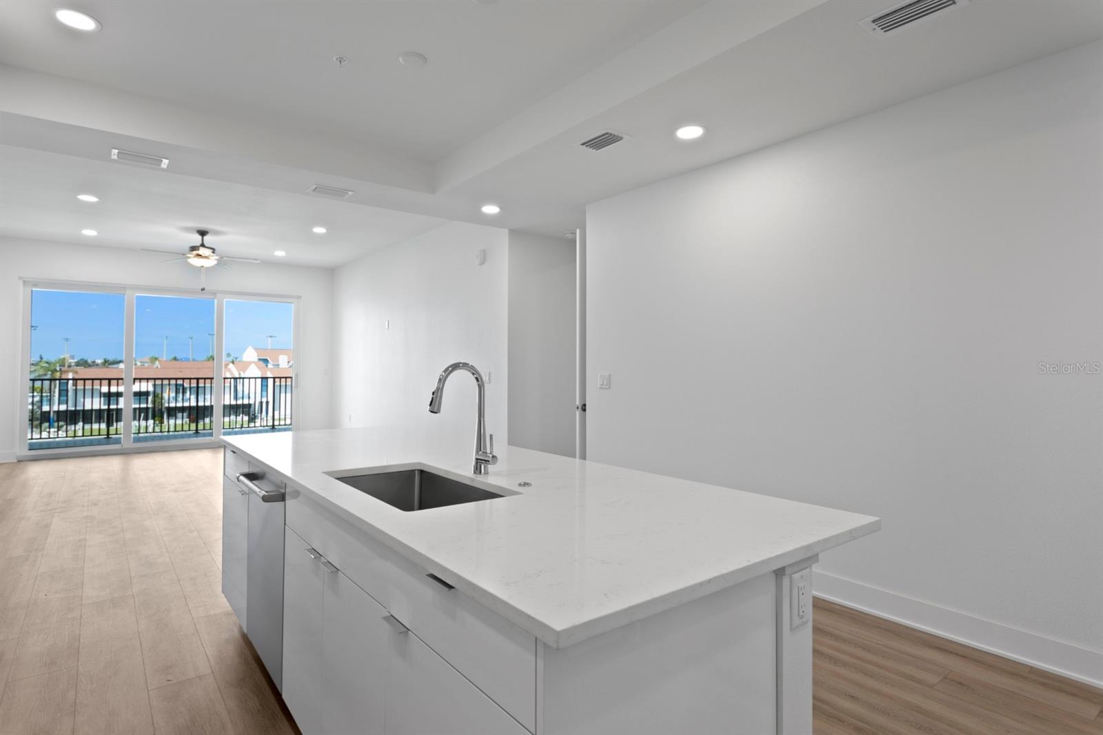 THE RESIDENCES AT TOWN CENTER - Residential