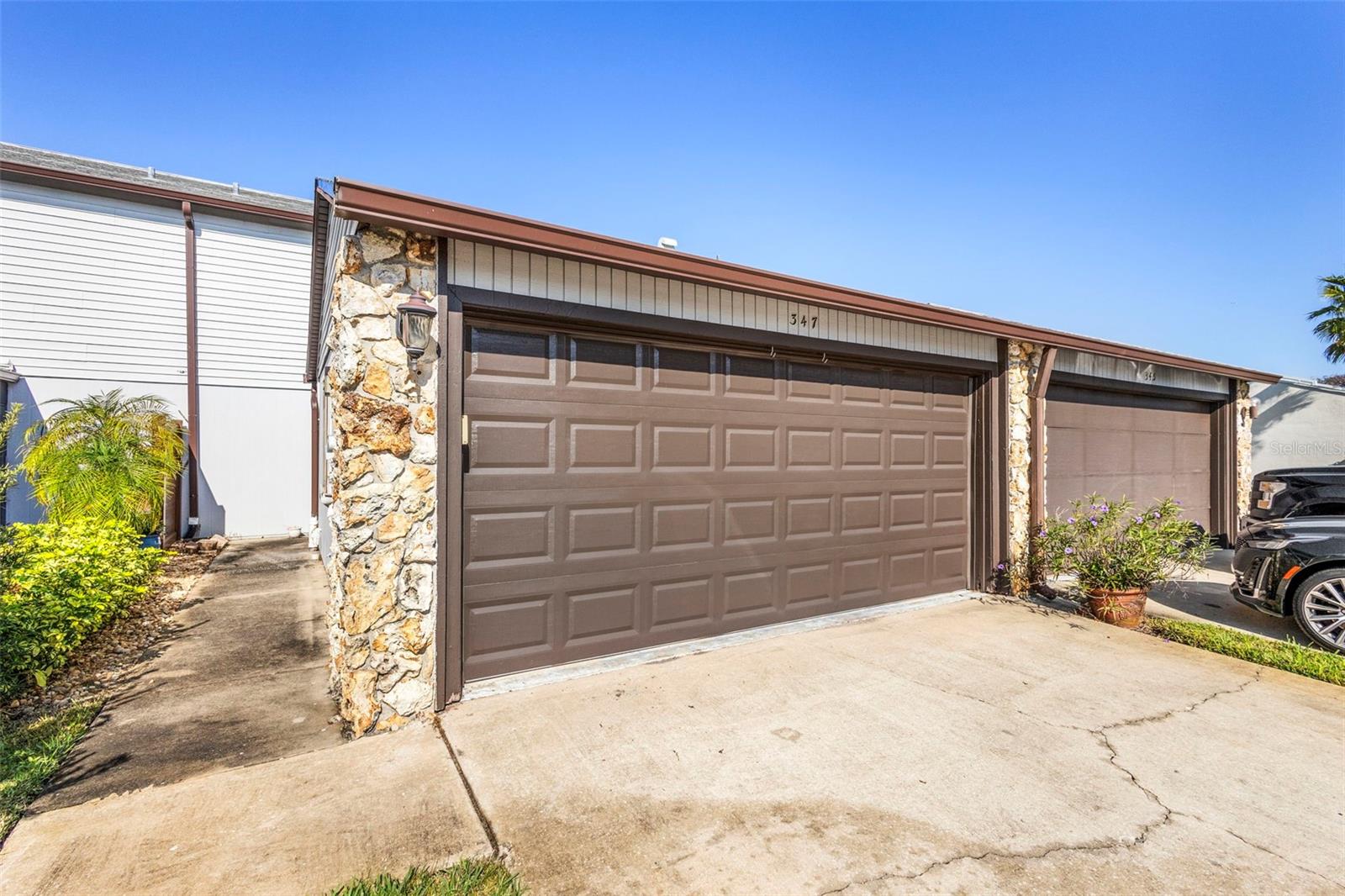 HIDDEN PINES PH 02 - Residential