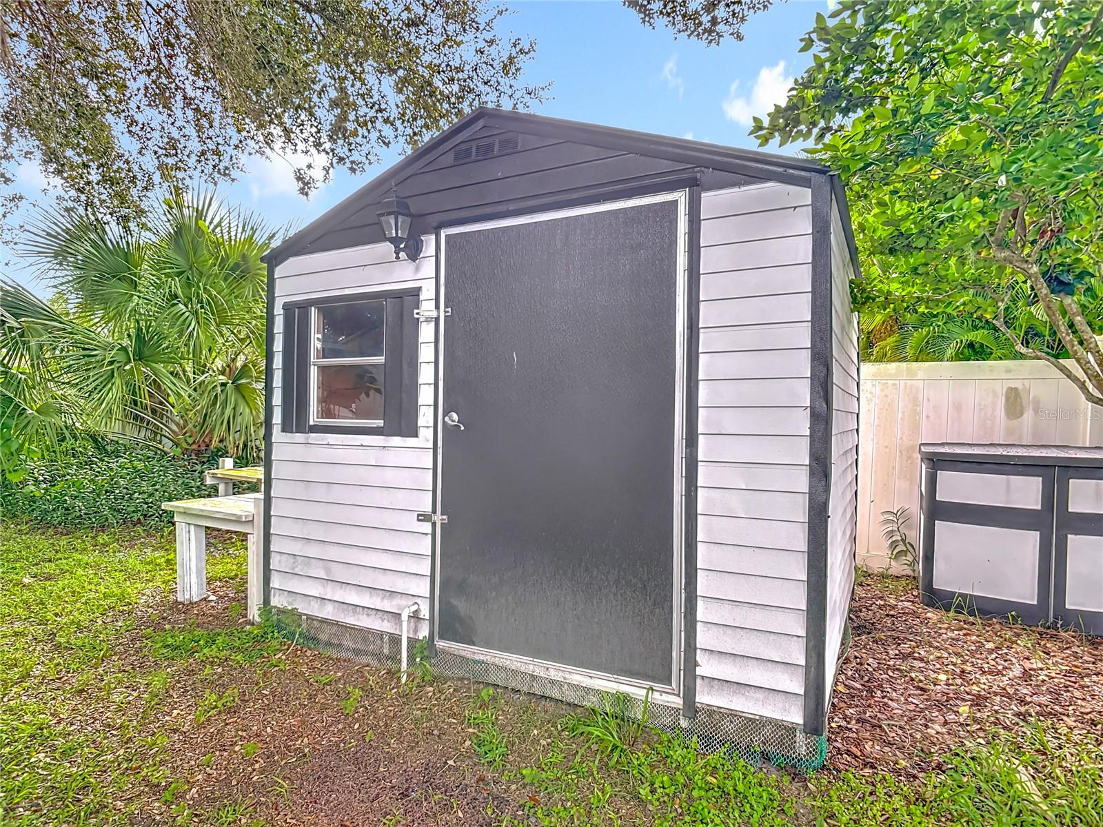 FLORIDA SHORES 01 - Residential