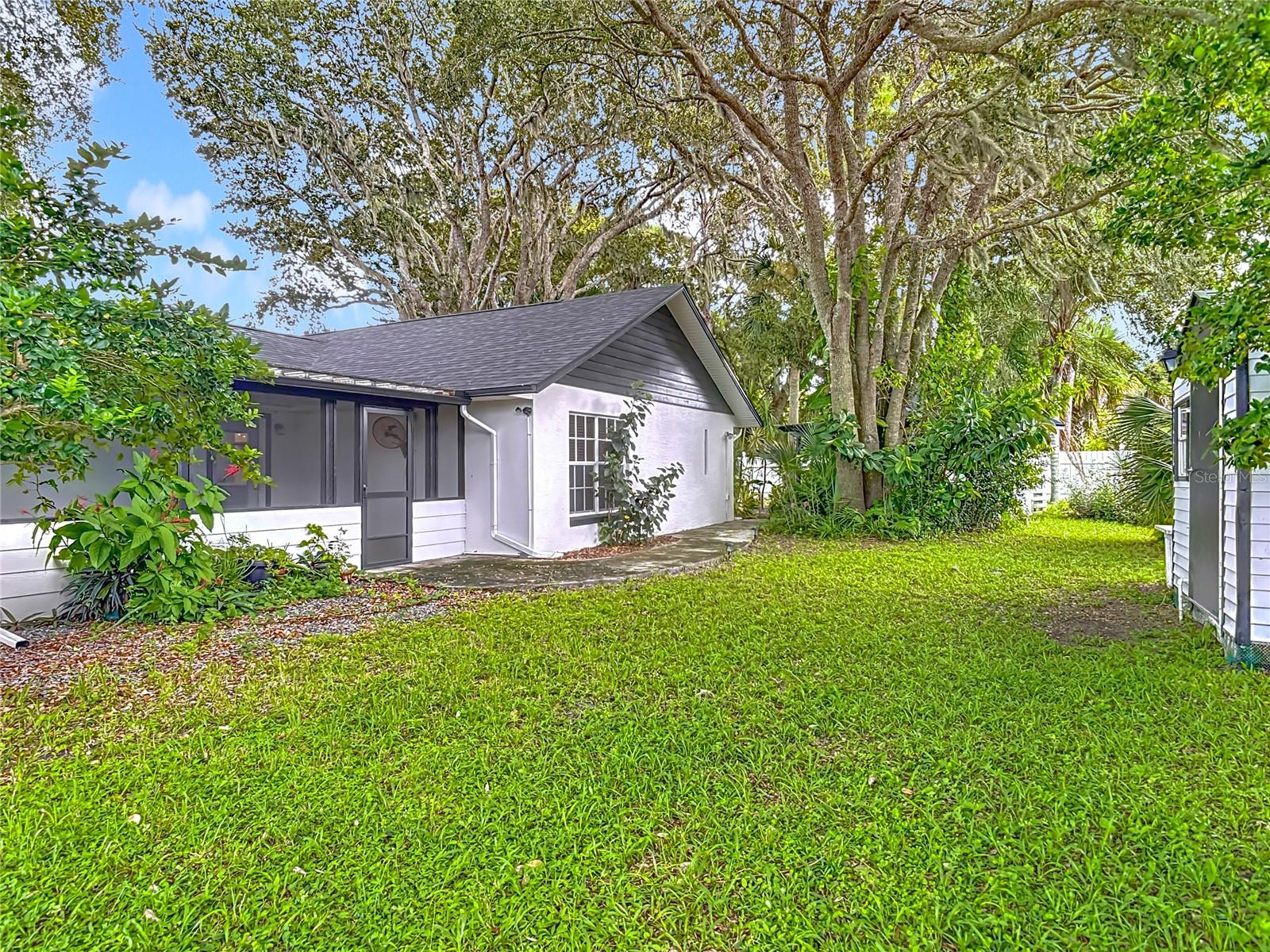 FLORIDA SHORES 01 - Residential