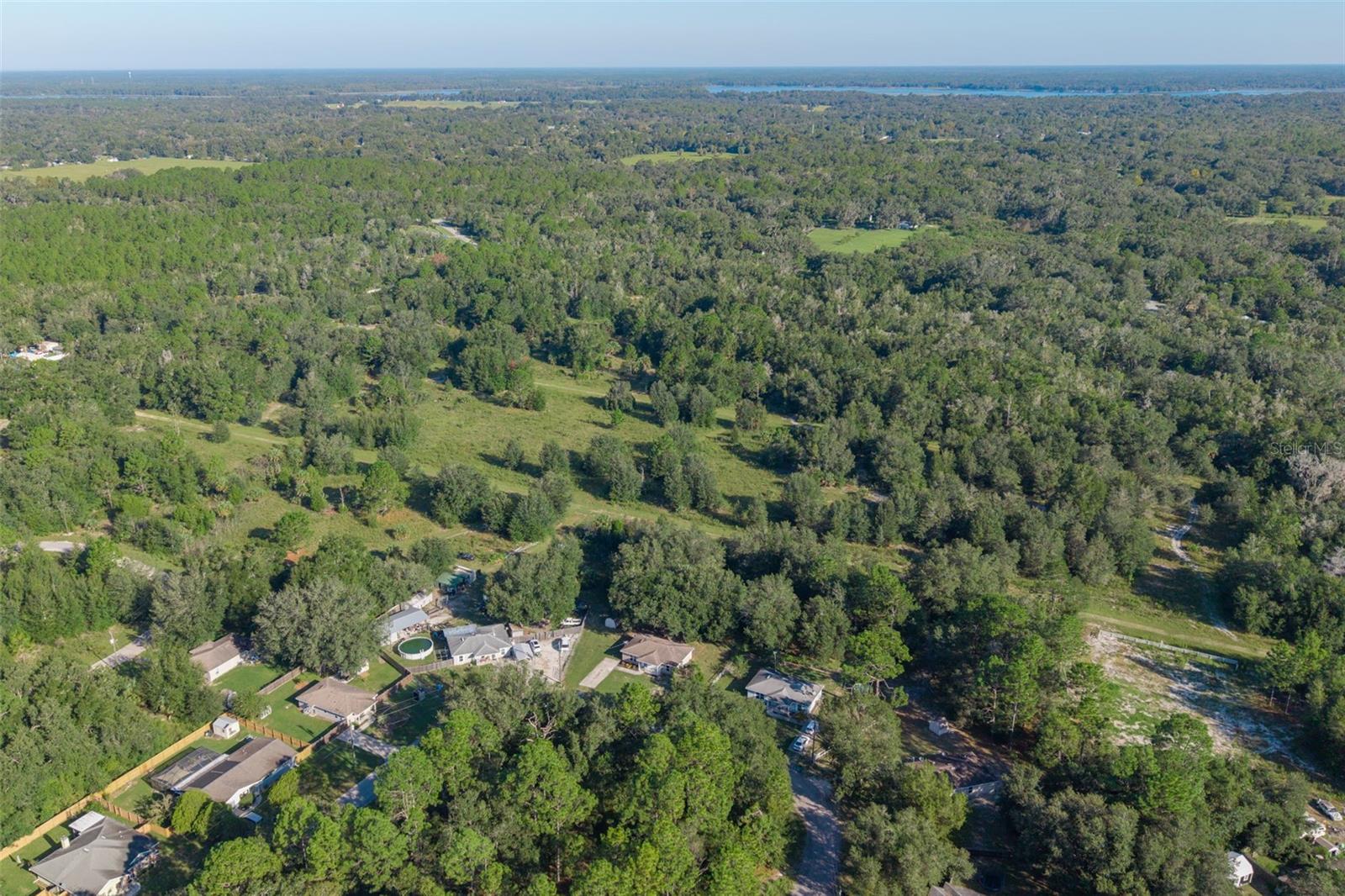 DE ROSA INC UNIT 04 - Residential