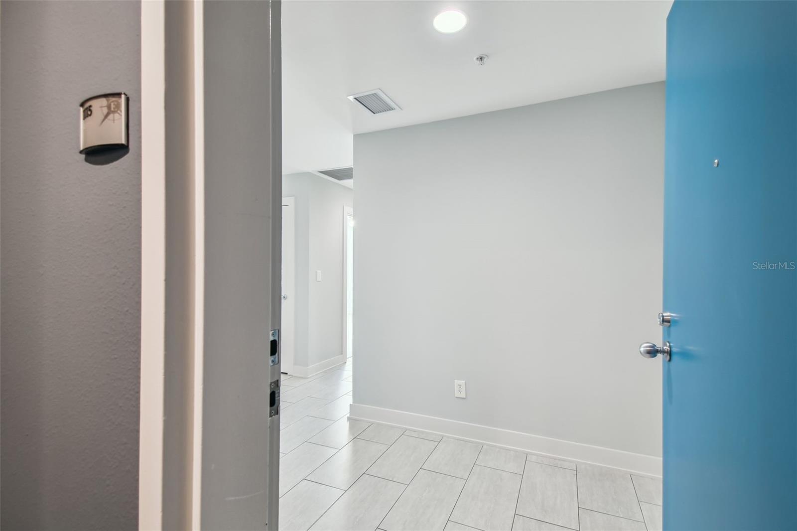 1208 E KENNEDY BOULEVARD 1115
