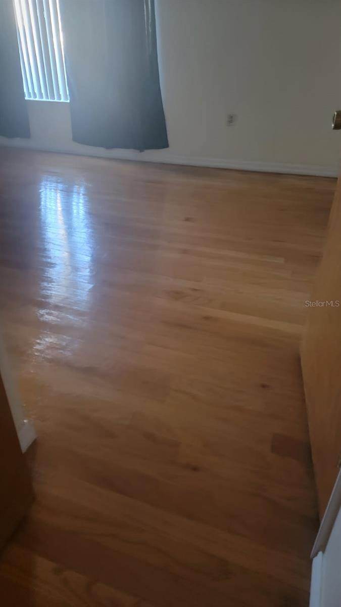 BREEZEWOOD VILLAGE CONDO PH 01-04 - Residential