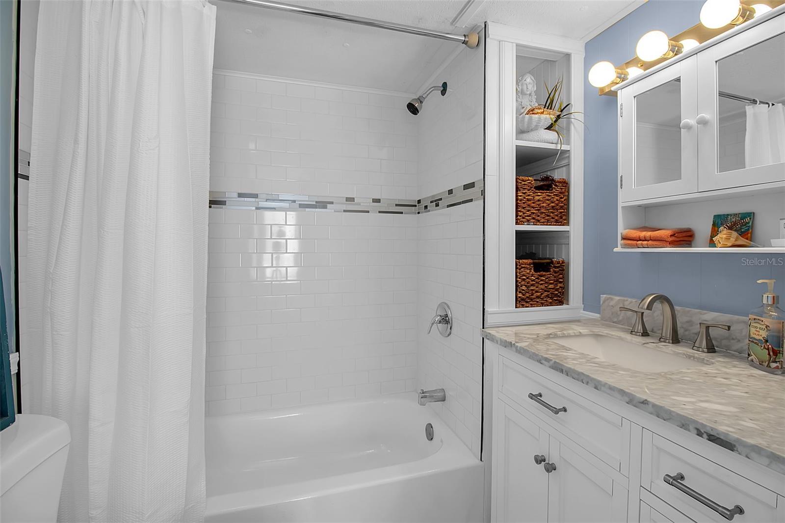 PARADISE BAY ESTATES CO-OP - Residential