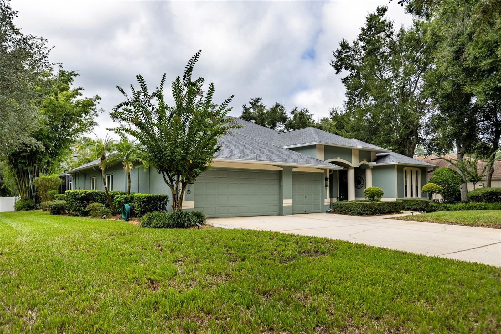 28 CAMELOT RIDGE DRIVE