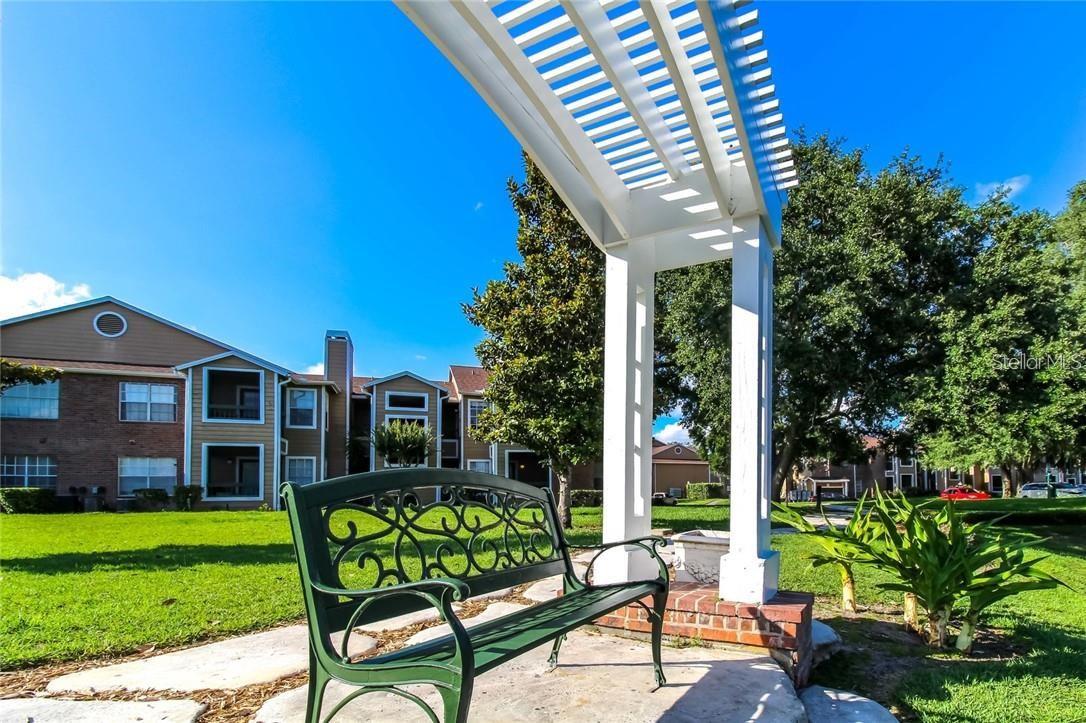 4200 THORNBRIAR LANE E305