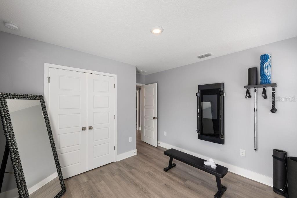 BONITA PARK - Residential