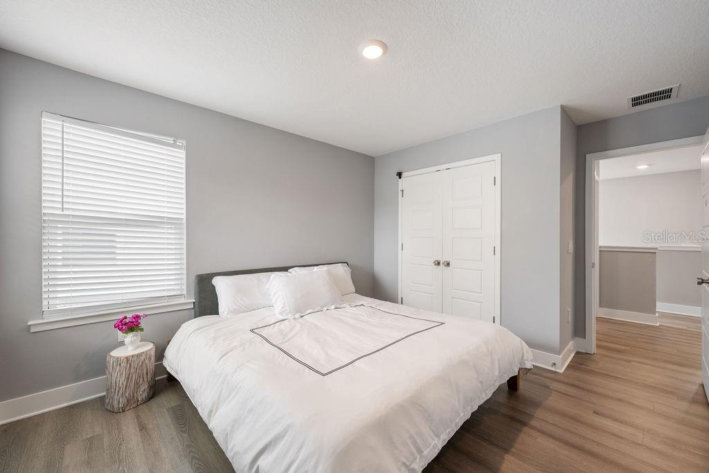 BONITA PARK - Residential