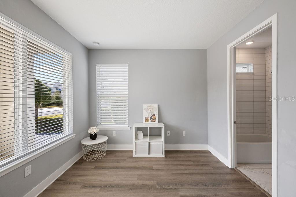 BONITA PARK - Residential