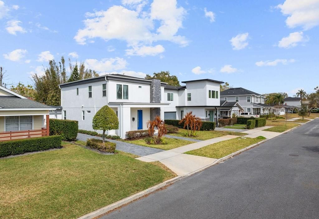 Photo of 21 W Steele Street, Orlando, FL 32804 (MLS # O6380934)