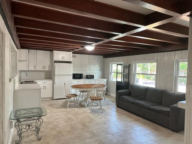 SNUG HARBOR ESTATES SUB - Residential