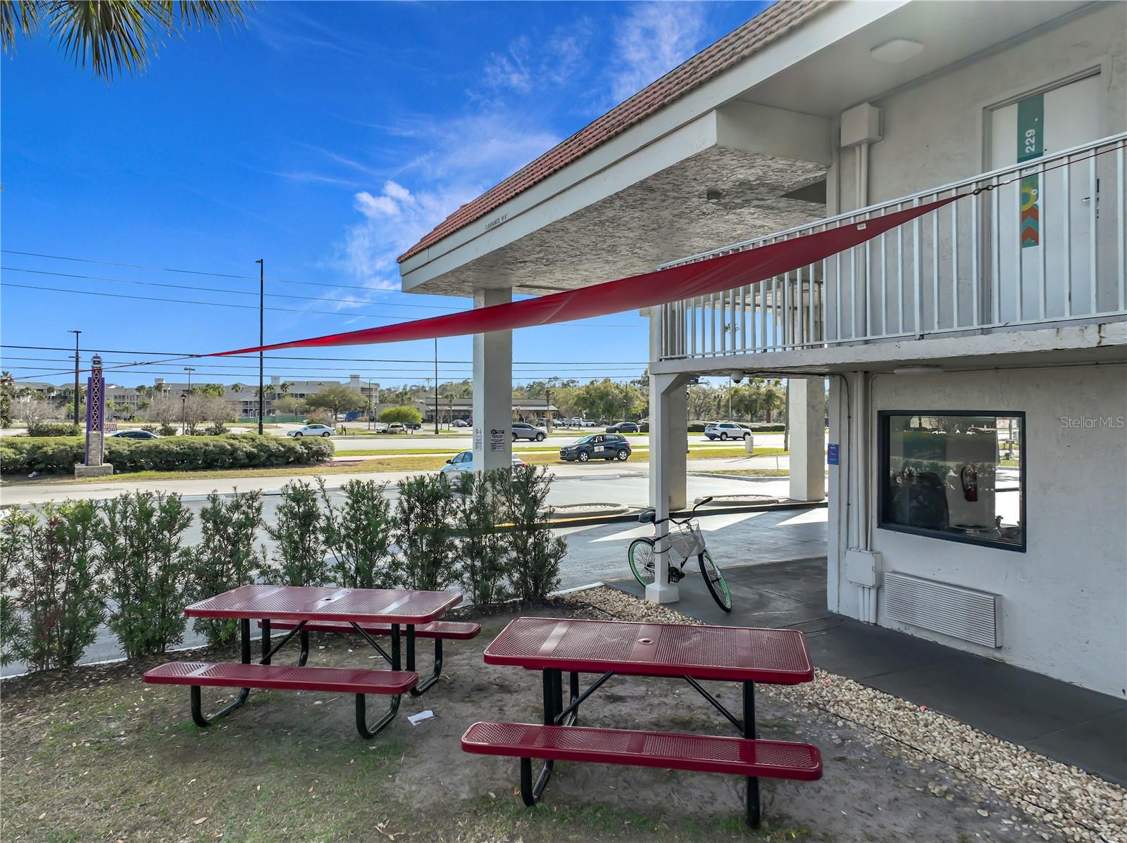 GREENPOINT ESSENTIAL HOTEL CONDO - Residential