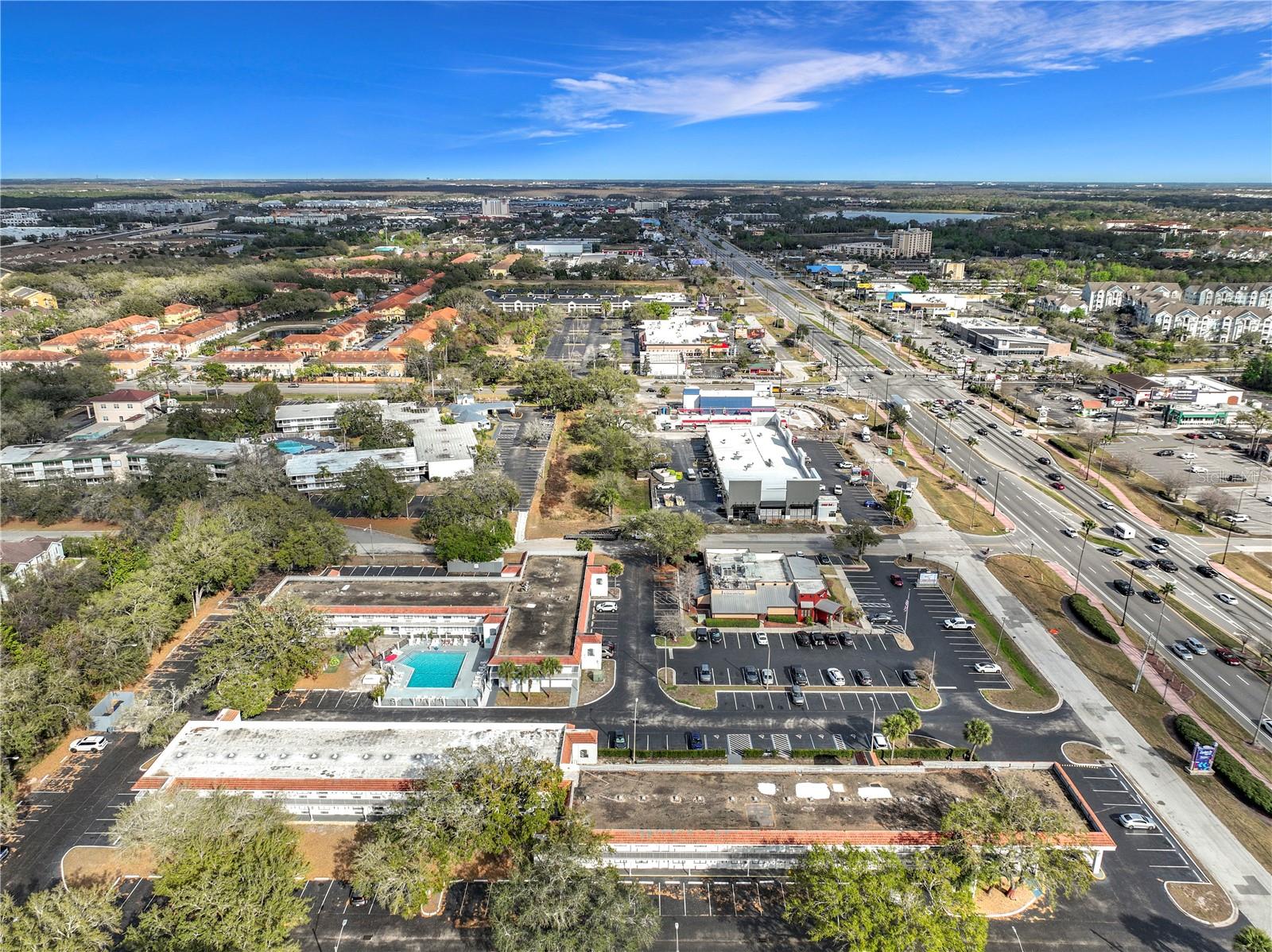 GREENPOINT ESSENTIAL HOTEL CONDO - Residential