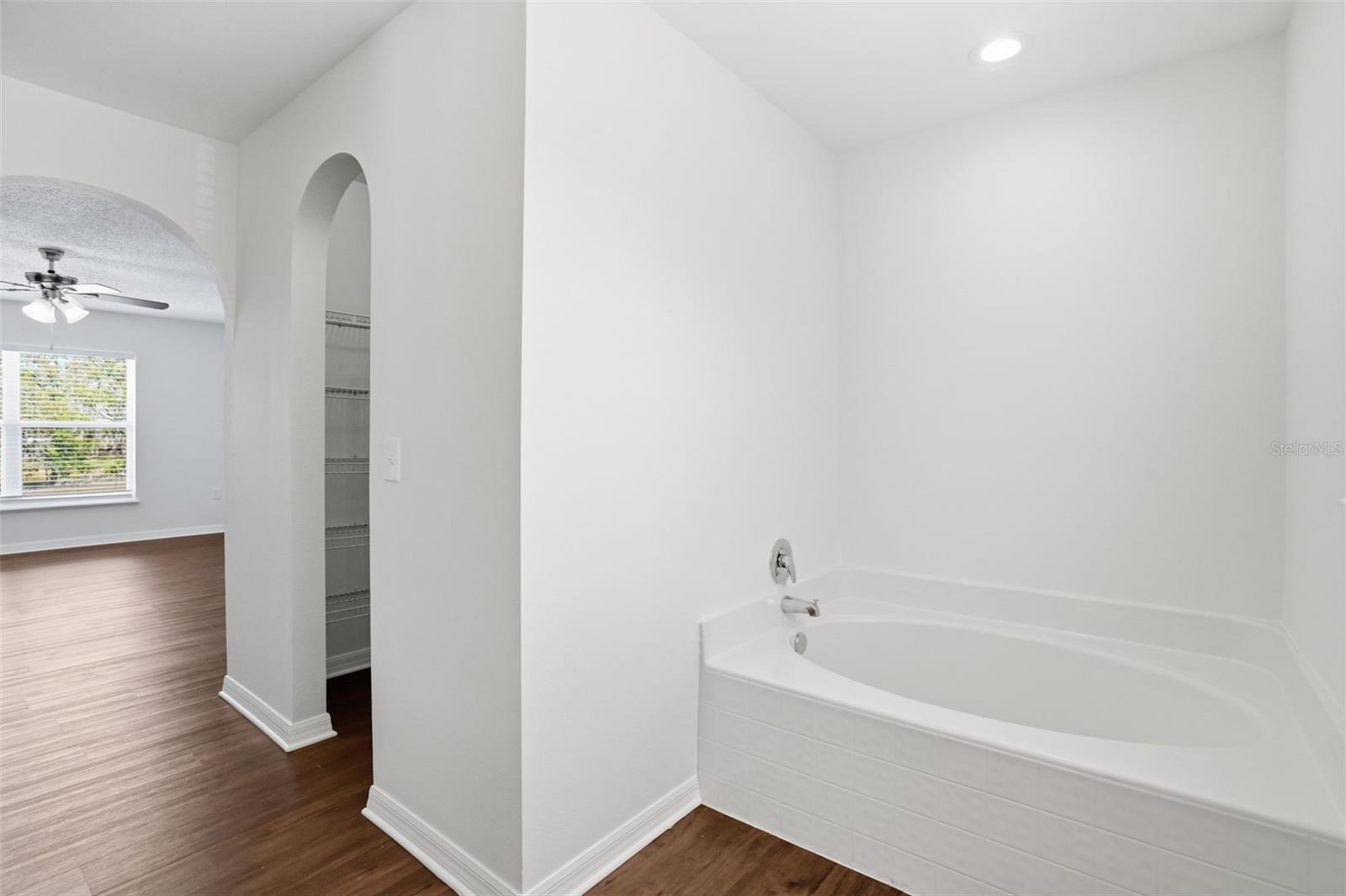 VILLAGES OF LAKE ST CHARLES PH - Residential