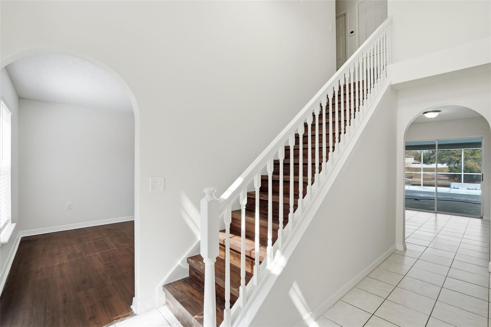 VILLAGES OF LAKE ST CHARLES PH - Residential