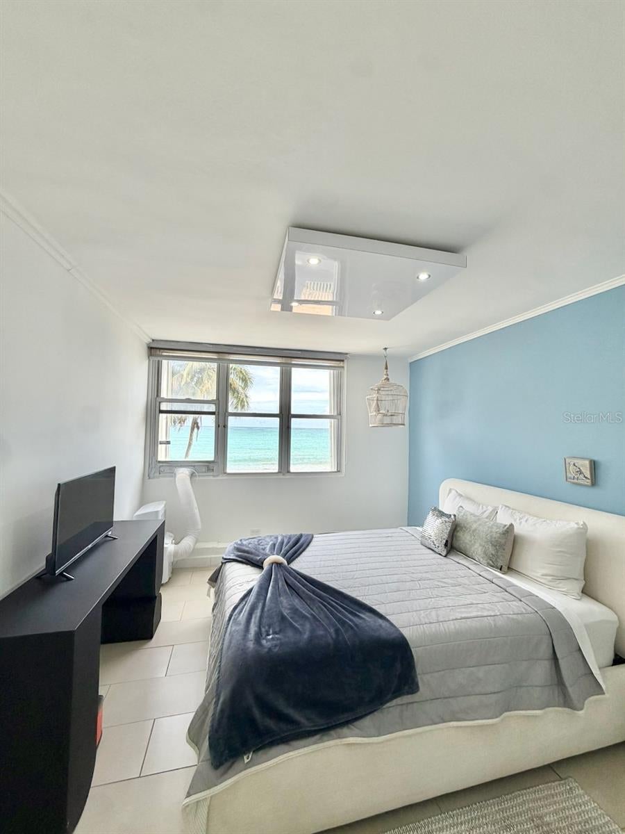 3409 AVE ISLA VERDE 203