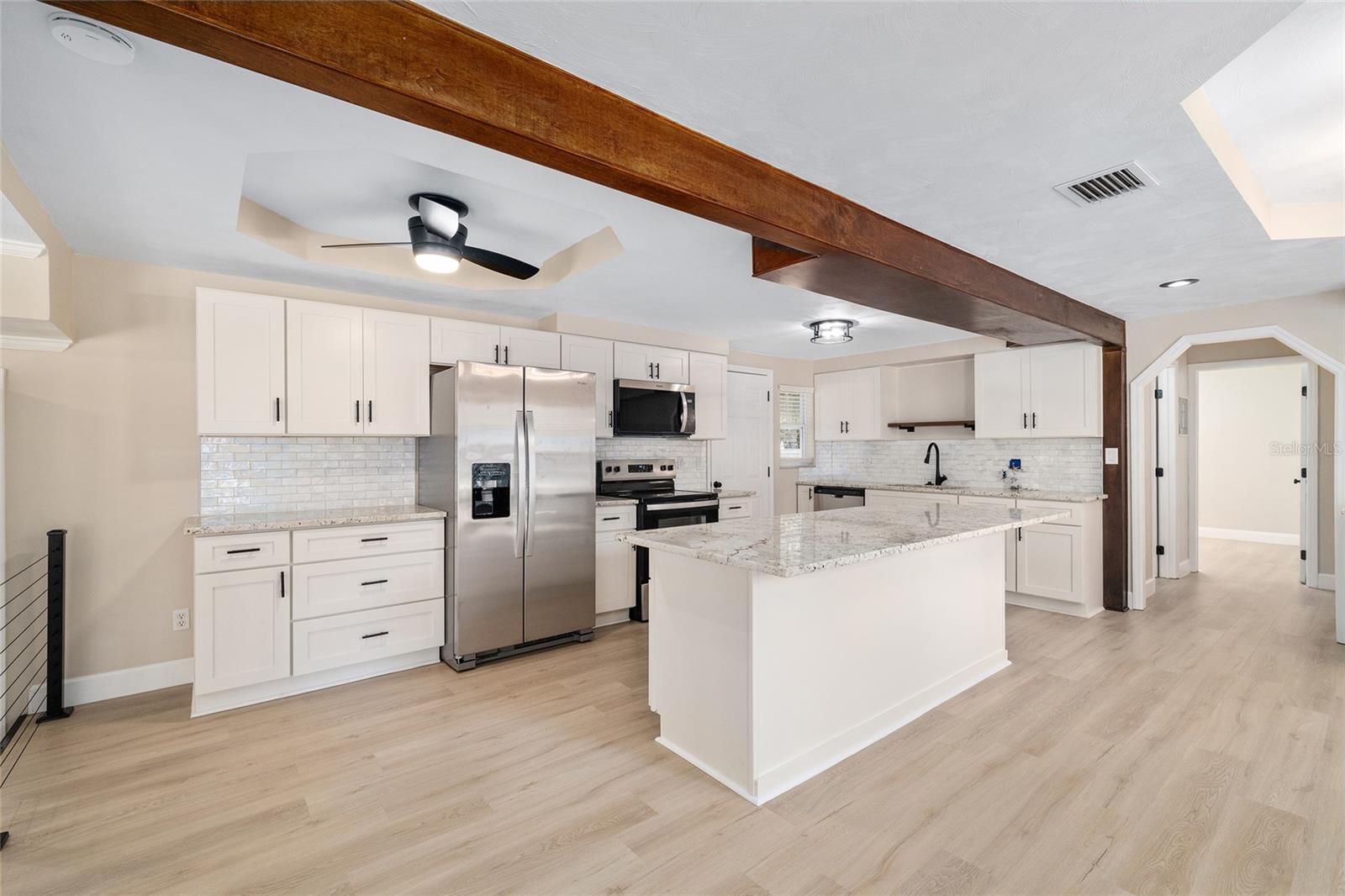 LEESBURG OAK CREST - Residential