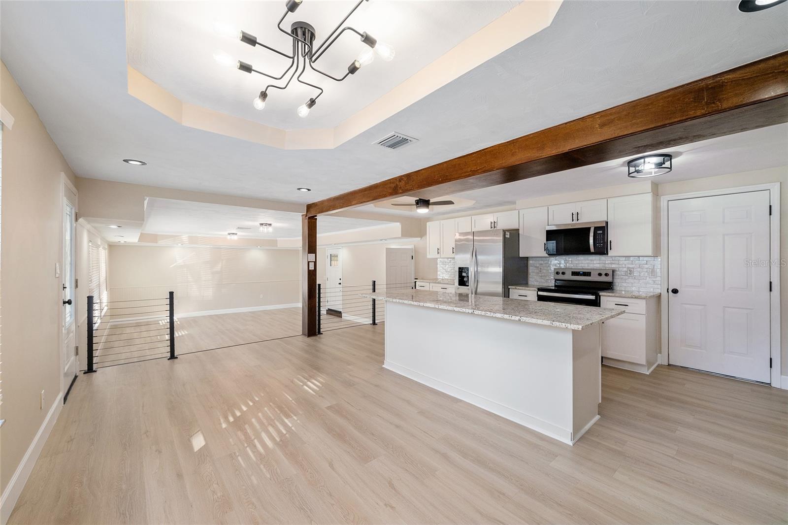 LEESBURG OAK CREST - Residential