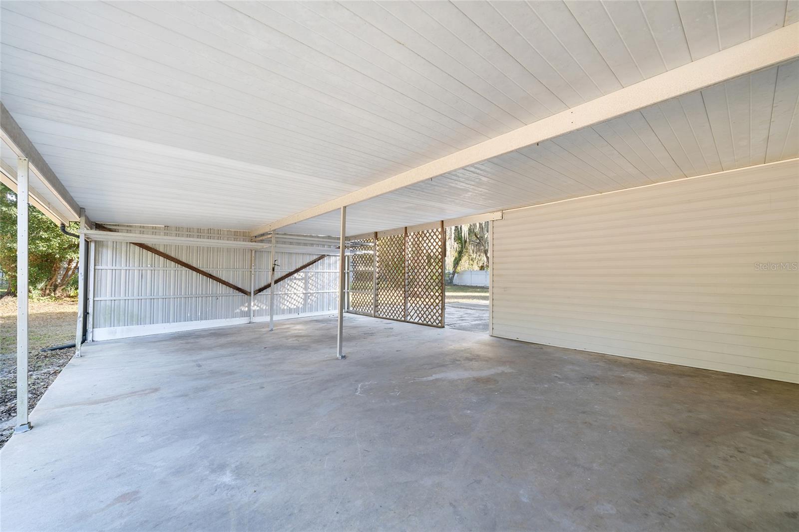 LEESBURG OAK CREST - Residential