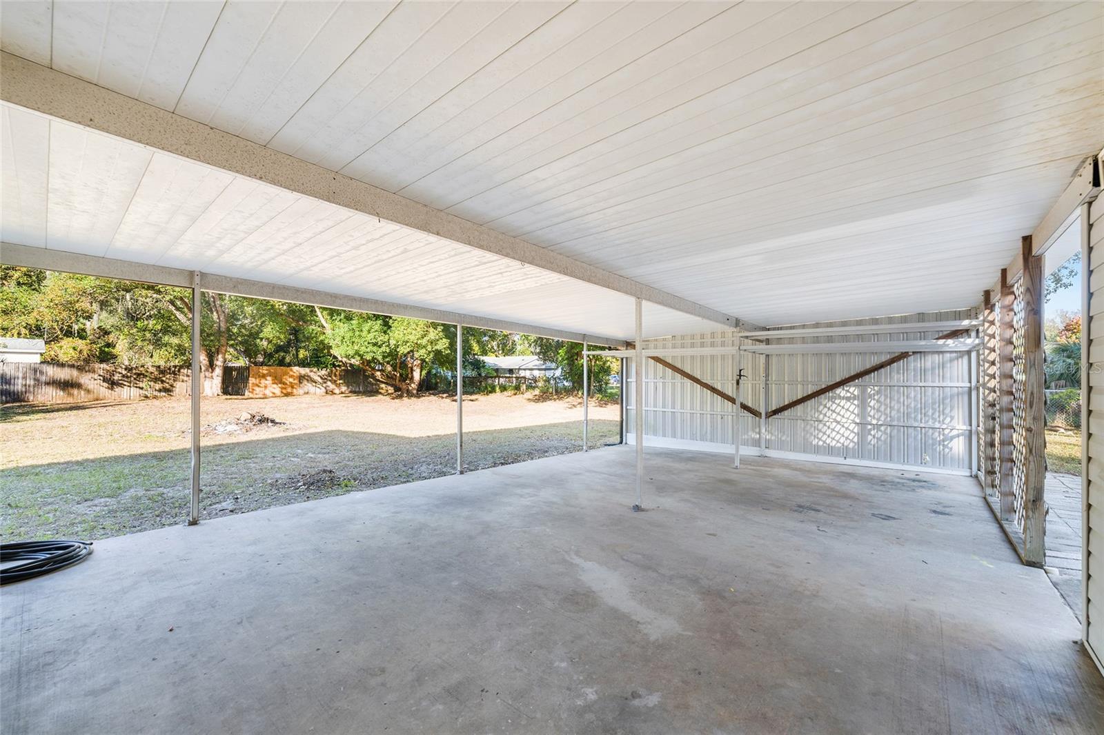 LEESBURG OAK CREST - Residential