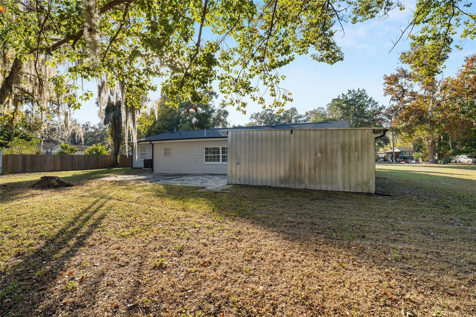 LEESBURG OAK CREST - Residential