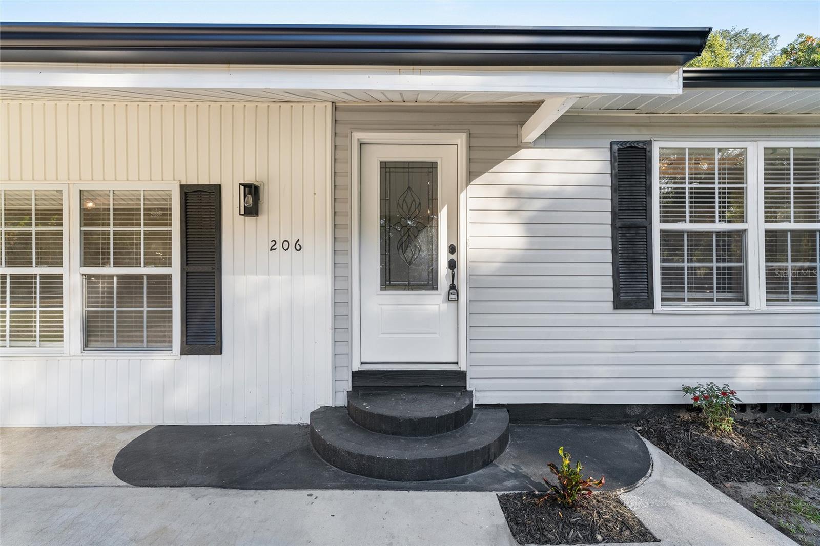 LEESBURG OAK CREST - Residential