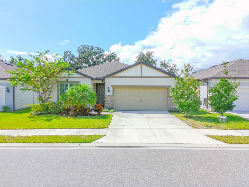 Photo of 6293 Bradford Woods Drive, Zephyrhills, FL 33542 (MLS # TB8434251)