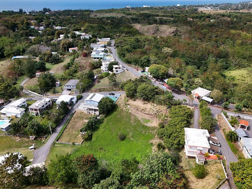 Calvache 115 Interior Rincón, PR 
Excellent development potential in one of Rincón’s most convenient locations. This 30394.23 sq ft parcel is zoned R-I, making it an ideal opportunity for investors and developers seeking flexibility and future upside. Enjoy beautiful mountain views and a prime setting just 5 minutes from the beach, plus quick access to gas stations, pharmacy, gym, restaurants, and more. Offered at $249,000 a strong play for your next build or long-term hold in a high-demand market.