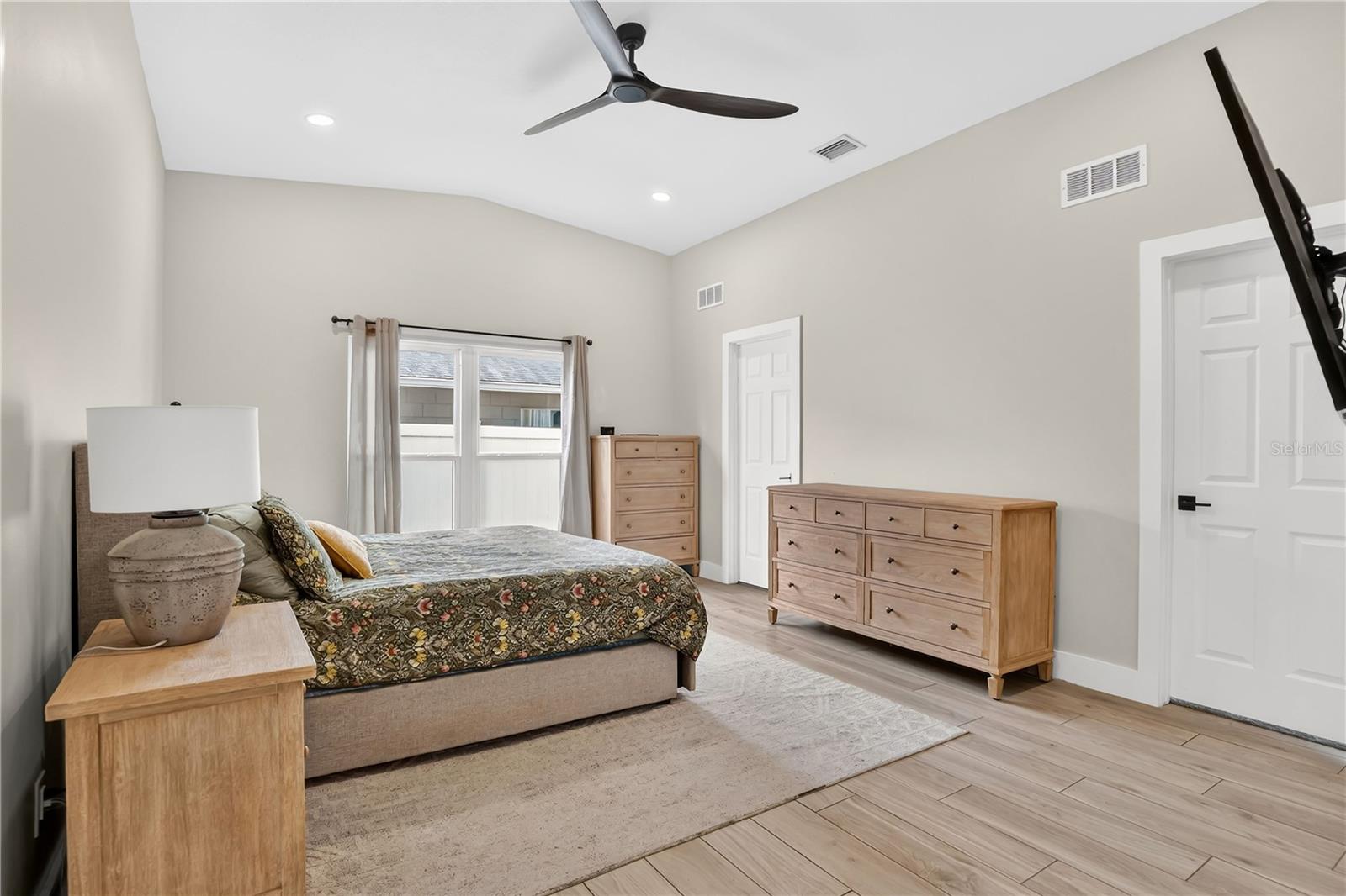 SHENANDOAH PARK - Residential