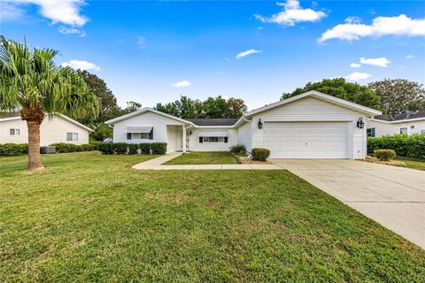 Photo of 17515 SE 96th Court, Summerfield, FL 34491 (MLS # OM712312)