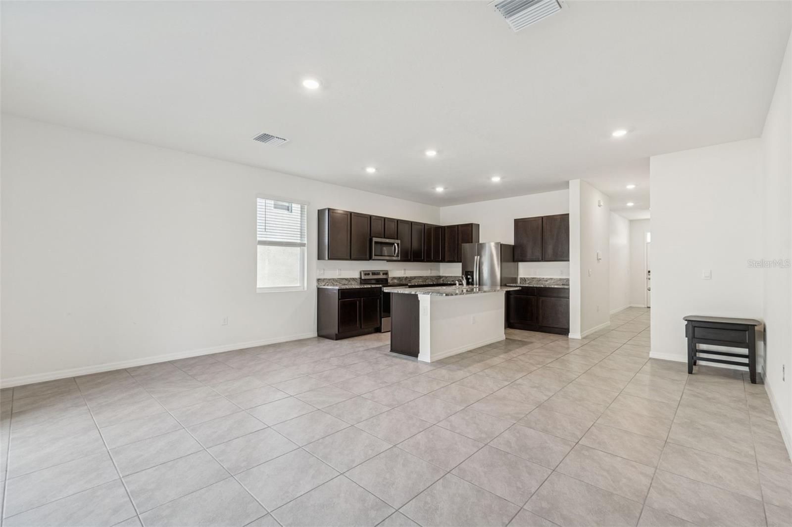 SUMMERSTONE - Residential