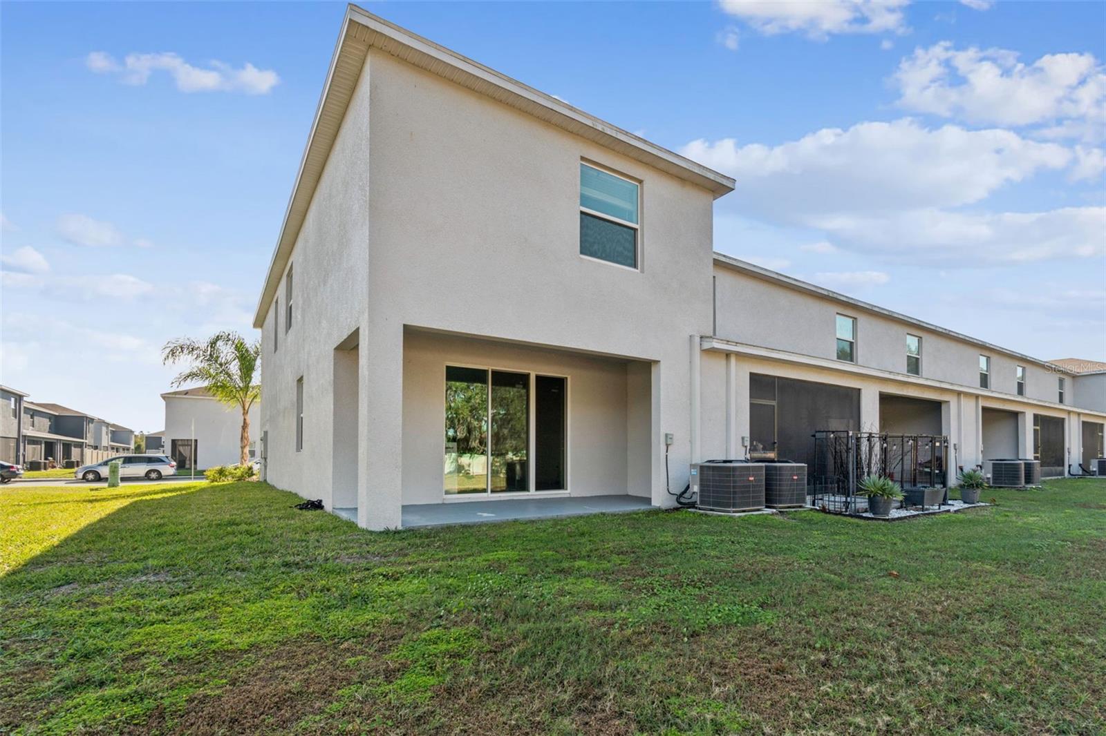 SUMMERSTONE - Residential