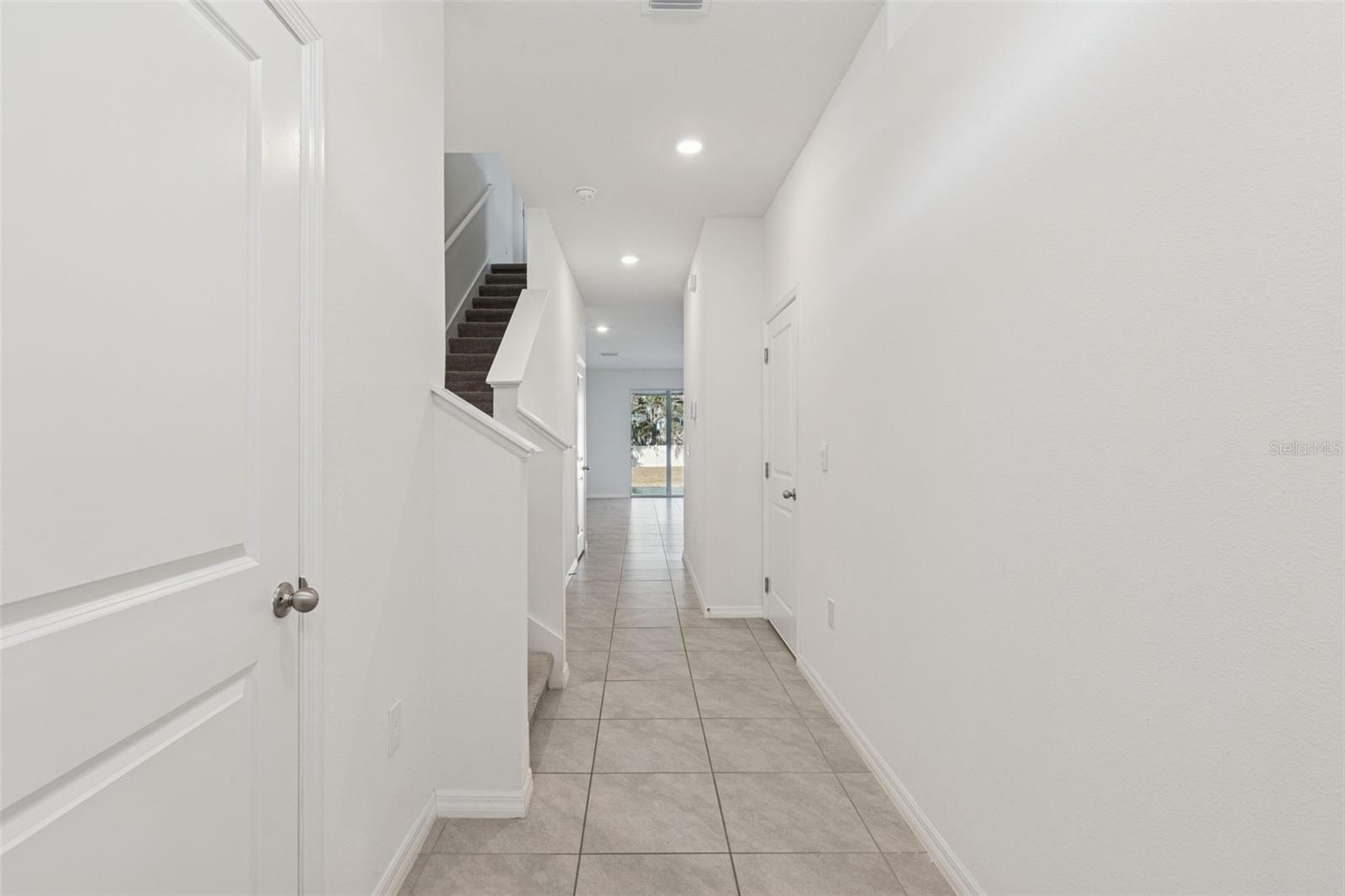 SUMMERSTONE - Residential