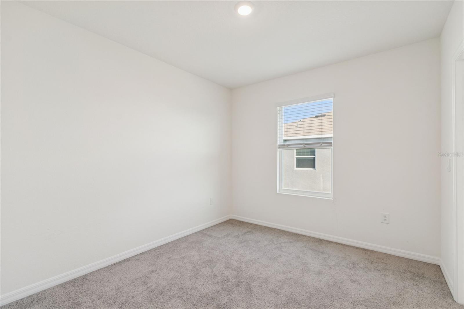 SUMMERSTONE - Residential