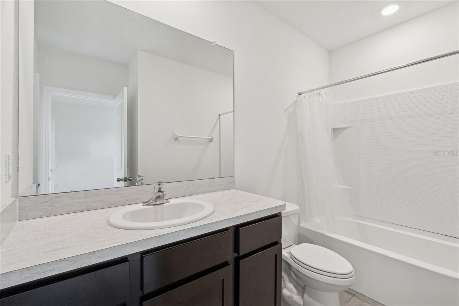 SUMMERSTONE - Residential