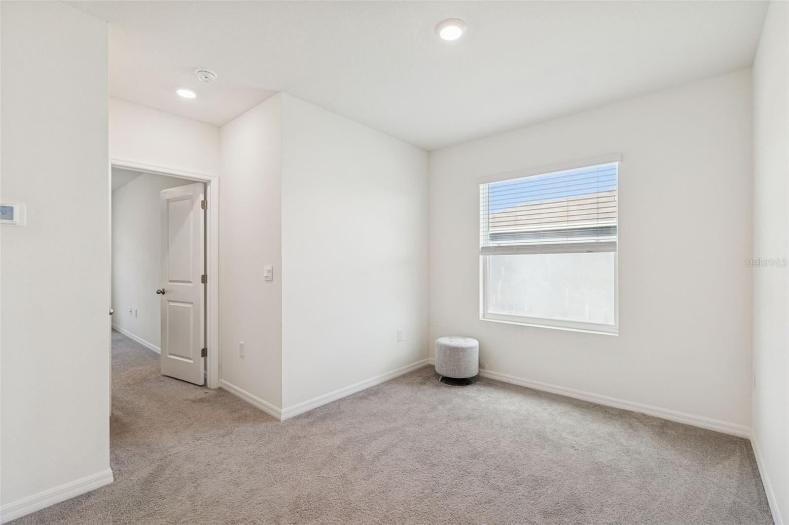 SUMMERSTONE - Residential