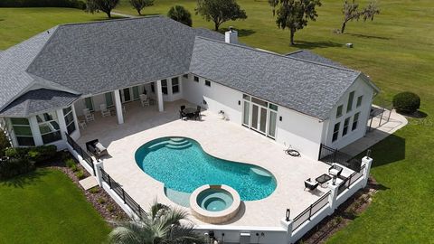 Tiny photo for 601 SE 80th Street, Ocala, FL 34480 (MLS # OM701381)